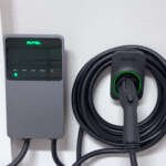 MaxiCharger AC Elite Home 40A – NEMA 14-50 – vue 3